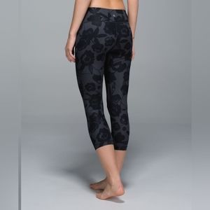 Lululemon Wunder Under Crop II *Full-On Luxtreme